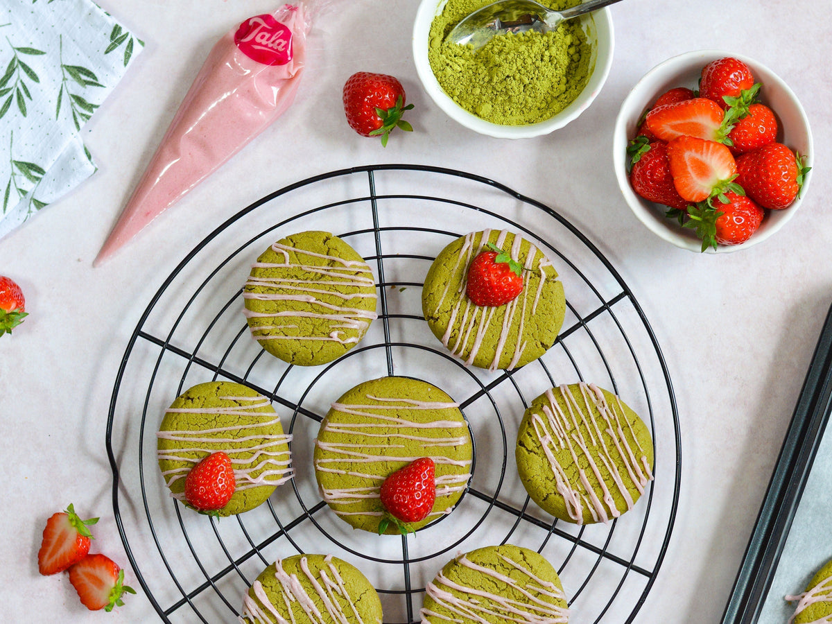 Strawberry Matcha Cookies – Tala Cooking