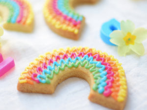 Rainbow Squiggle Biscuits